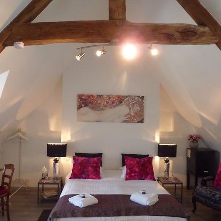 Maison D'Hotes Les Belles De Mai Pontorson Pokoj fotografie